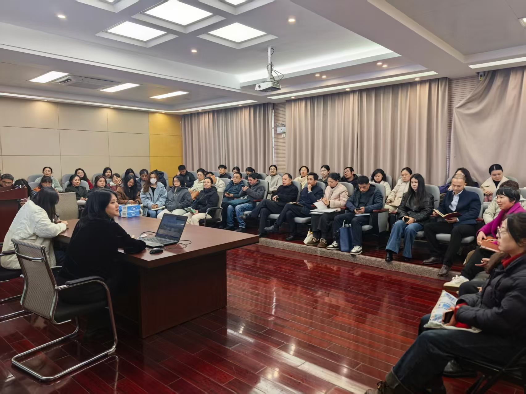 j9.com-(中国区)九游会j9官方网站
