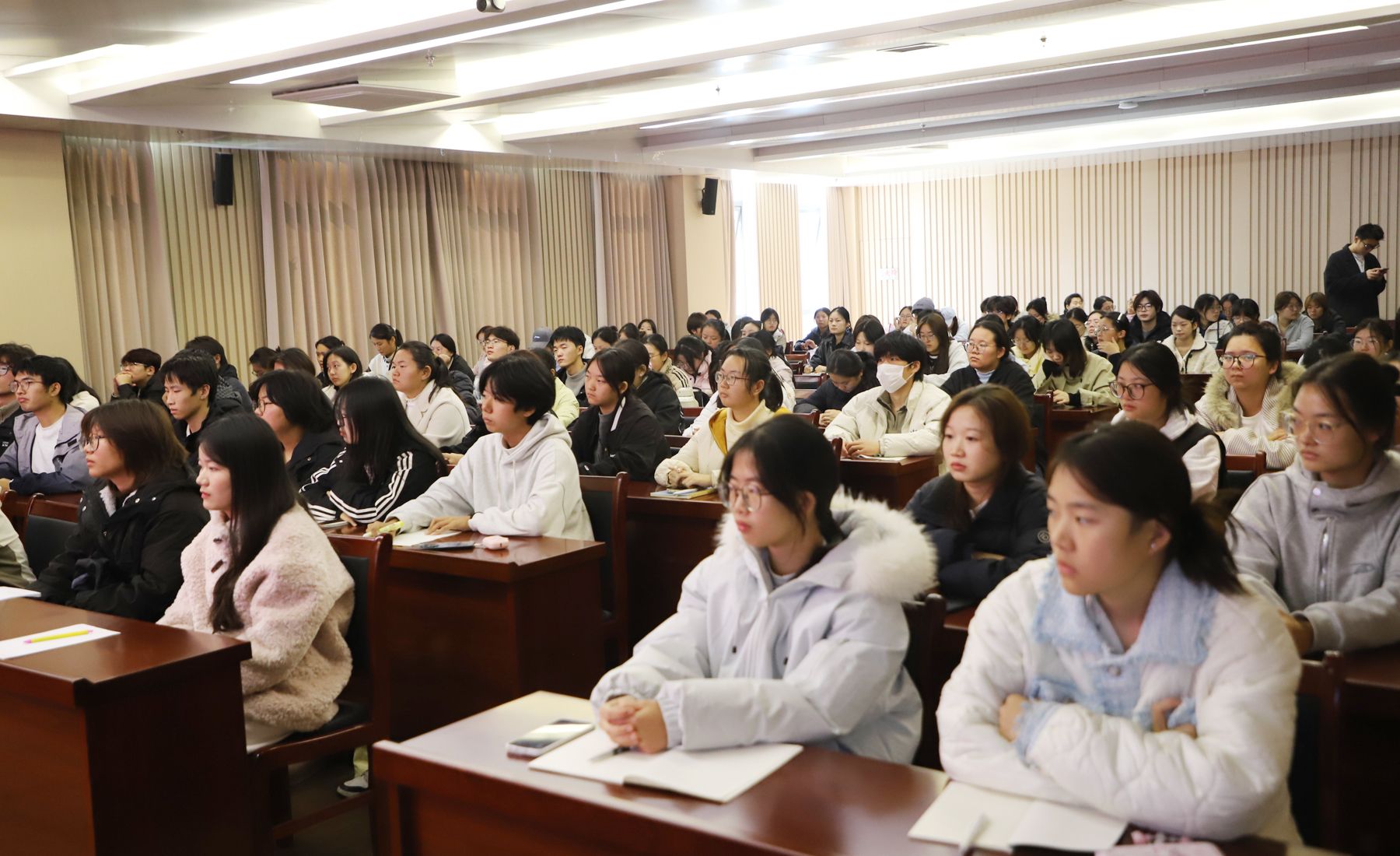 j9.com-(中国区)九游会j9官方网站